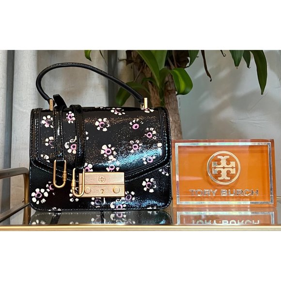 ♦️♦️  TORY BURCH AUTHENTIC BLACK PATENT LEATHER JULIETTE HANDBAG ♦️♦️ - Picture 1 of 15